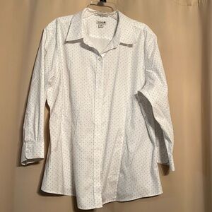 L.L. Bean three-quarter length women’s button-down blouse white w/ blue polkadot